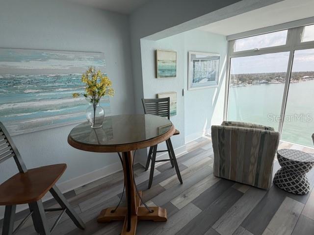 Image 5 of 24 For 7200 Sunshine Skyway Lane S 15f