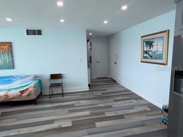 Image 9 of 24 For 7200 Sunshine Skyway Lane S 15f