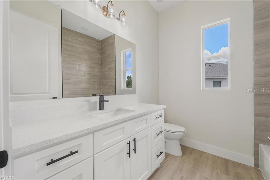 Image 24 of 60 For 430 Mercedes Court