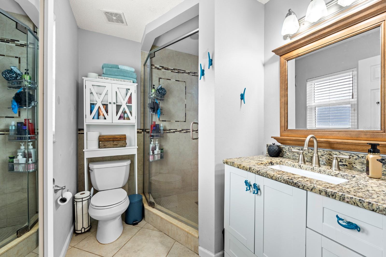 Image 13 of 25 For 5316 Idaho Street