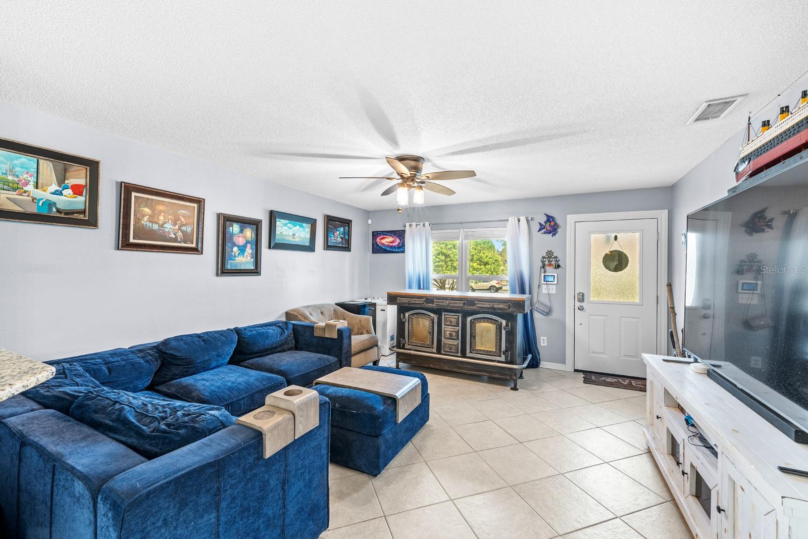 Image 4 of 25 For 5316 Idaho Street