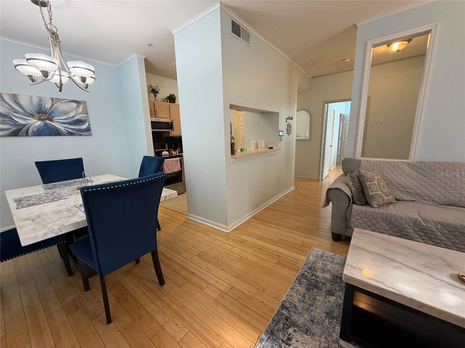 Image 10 of 54 For 1230 Missouri Avenue 711