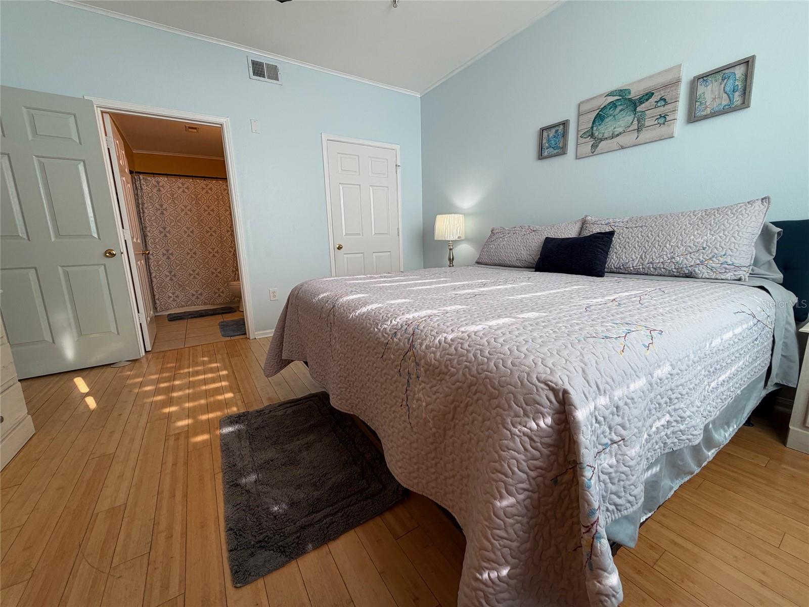 Image 34 of 54 For 1230 Missouri Avenue 711