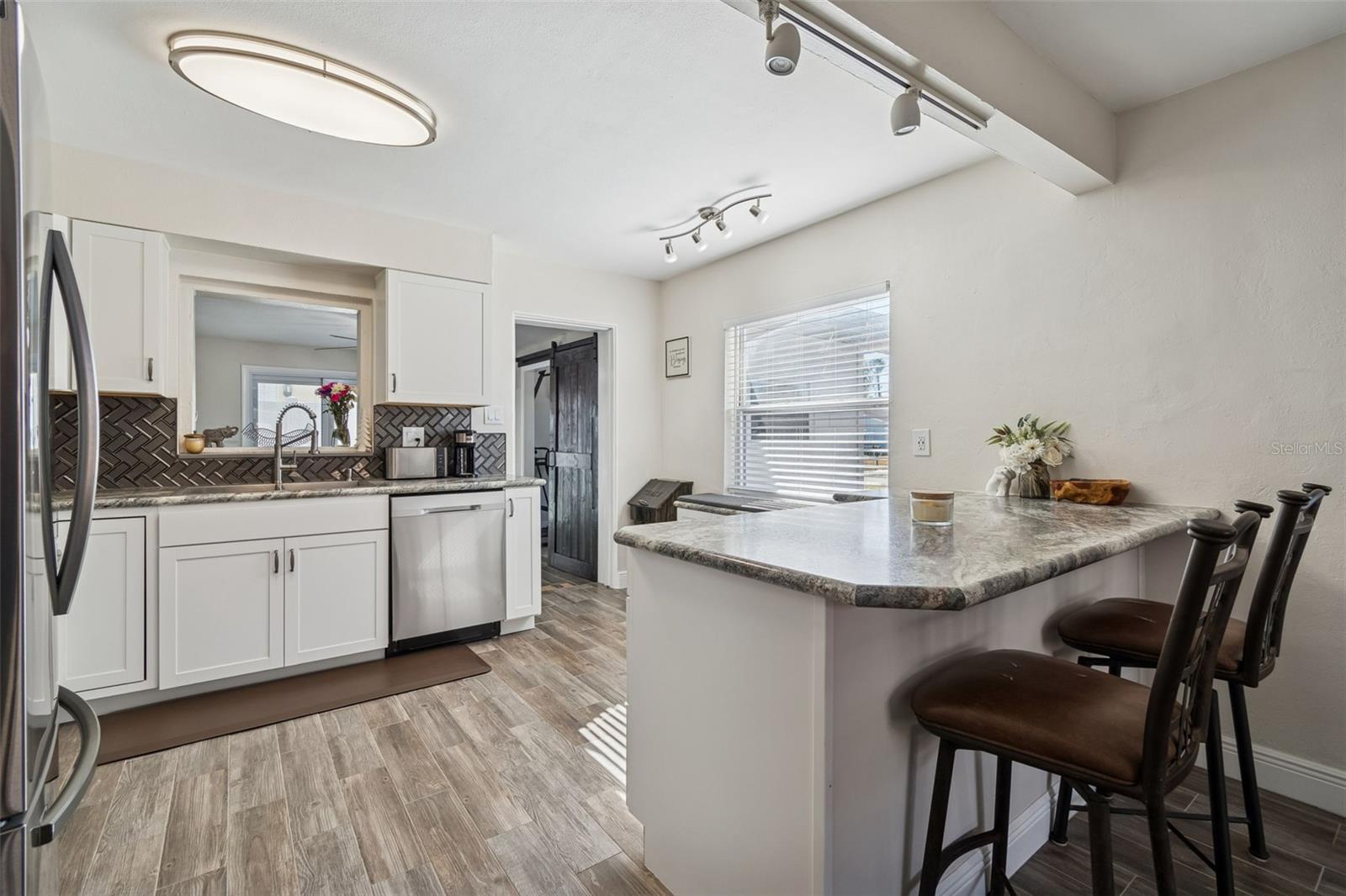 Image 7 of 31 For 3461 Beechwood Terrace N