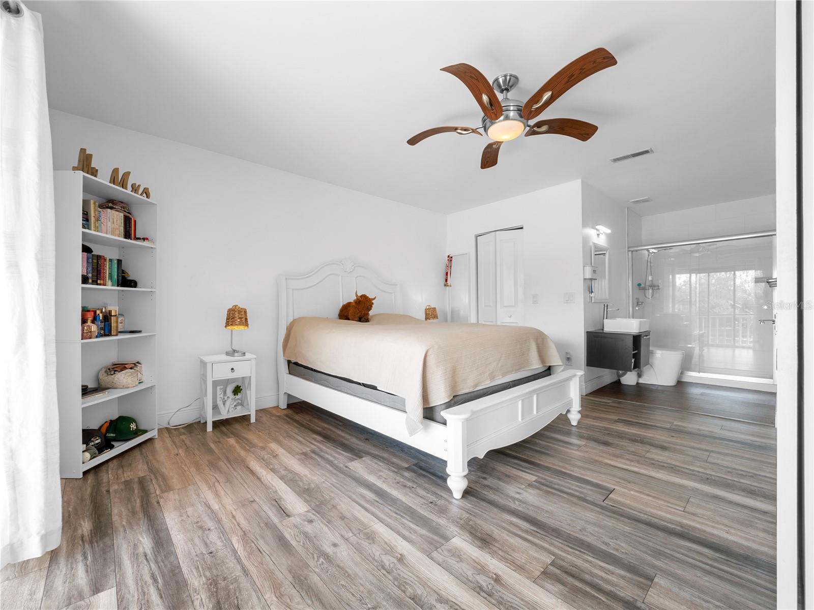 Image 15 of 38 For 4036 Cortez Drive D