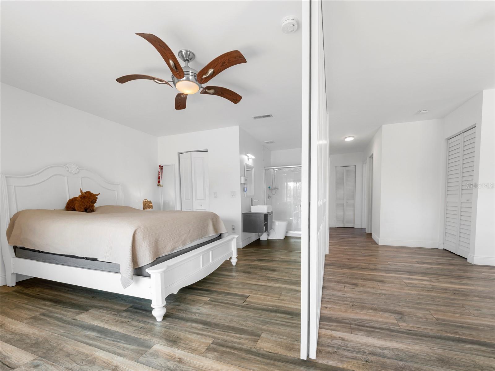 Image 16 of 38 For 4036 Cortez Drive D