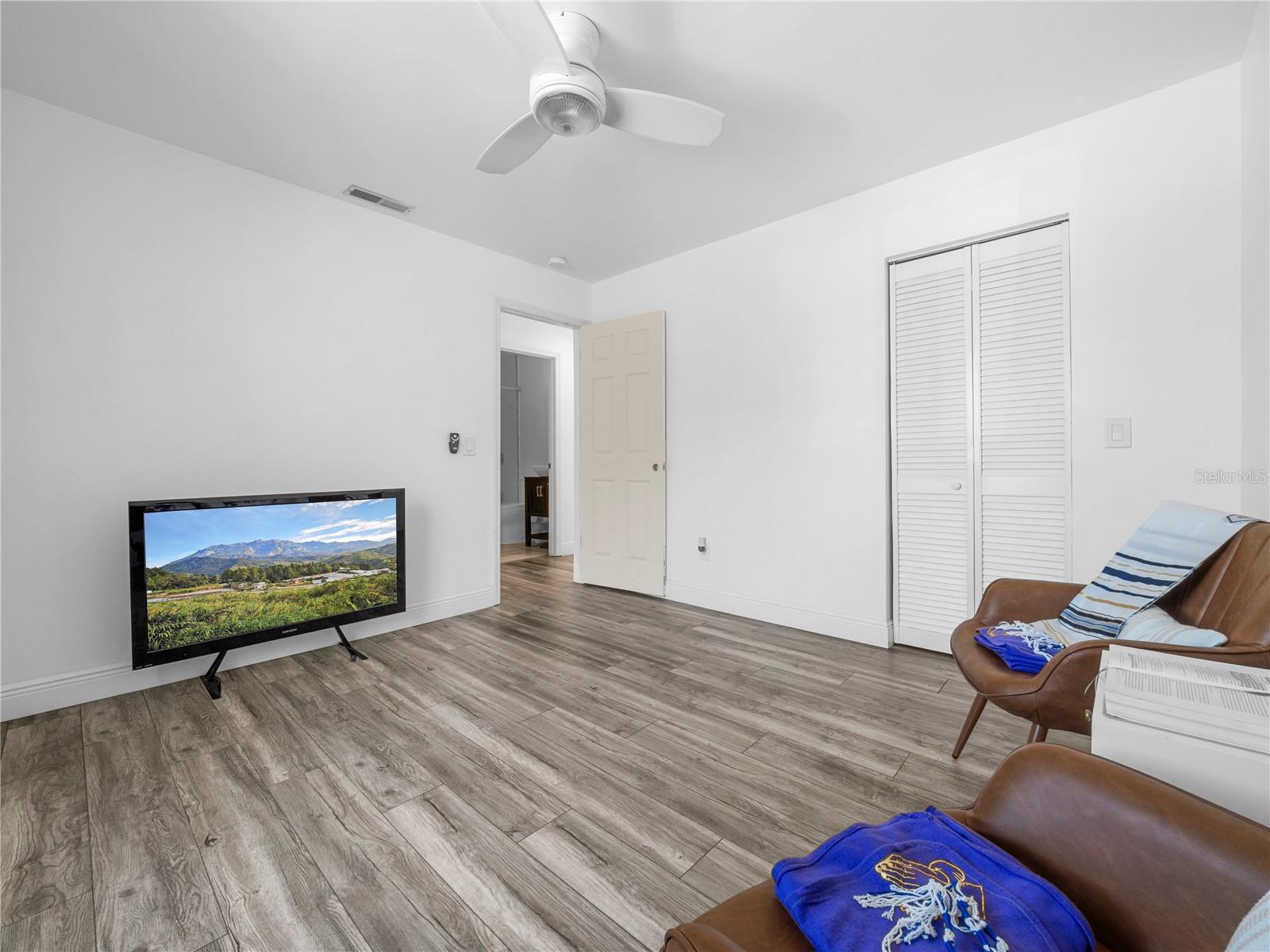 Image 22 of 38 For 4036 Cortez Drive D