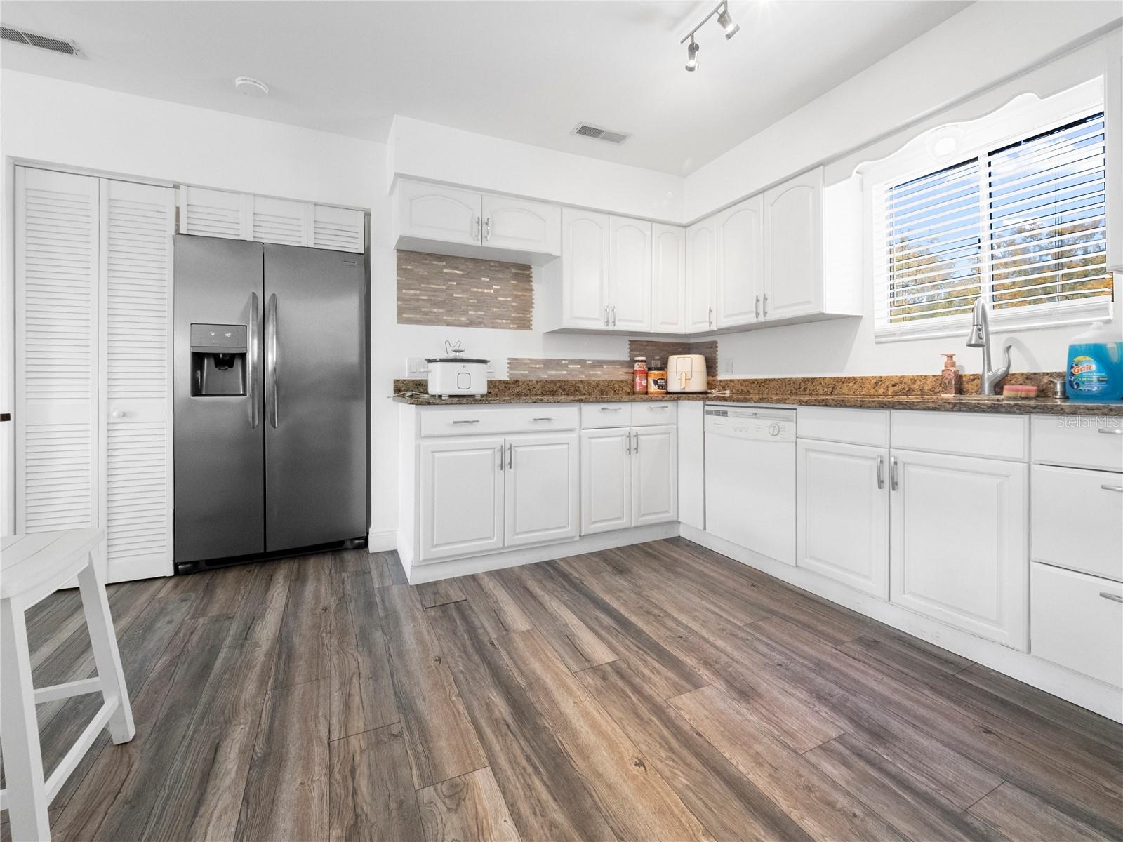 Image 7 of 38 For 4036 Cortez Drive D