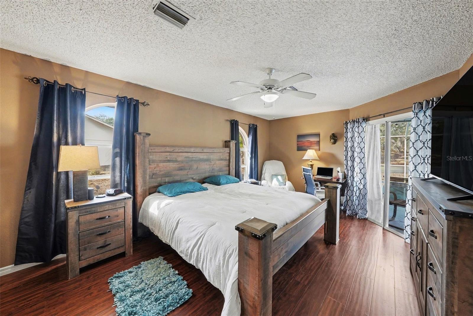 Image 6 of 13 For 2583 Running Oak Court