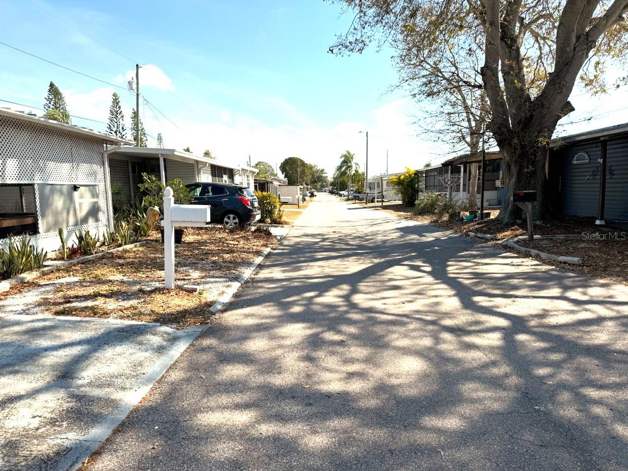 Image 4 of 18 For 12840 Seminole Boulevard