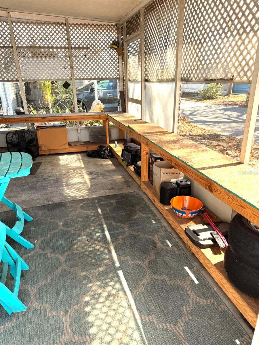 Image 6 of 18 For 12840 Seminole Boulevard