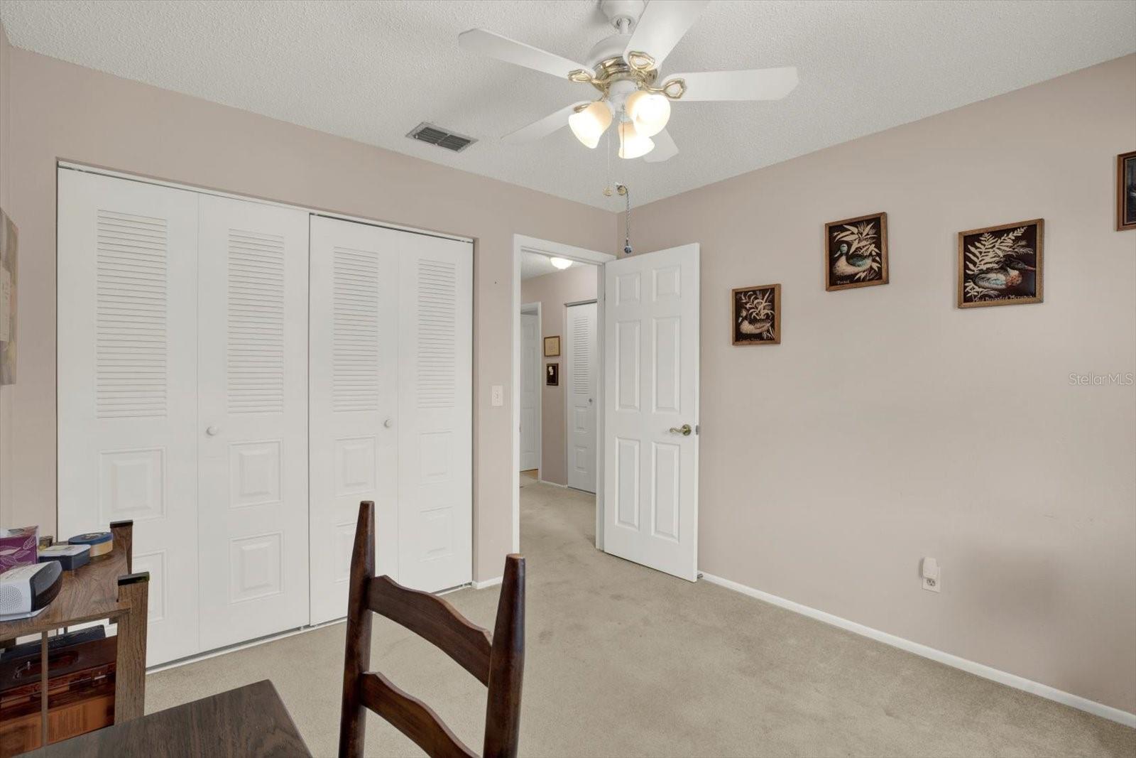 Image 34 of 52 For 2594 Knoll Street E