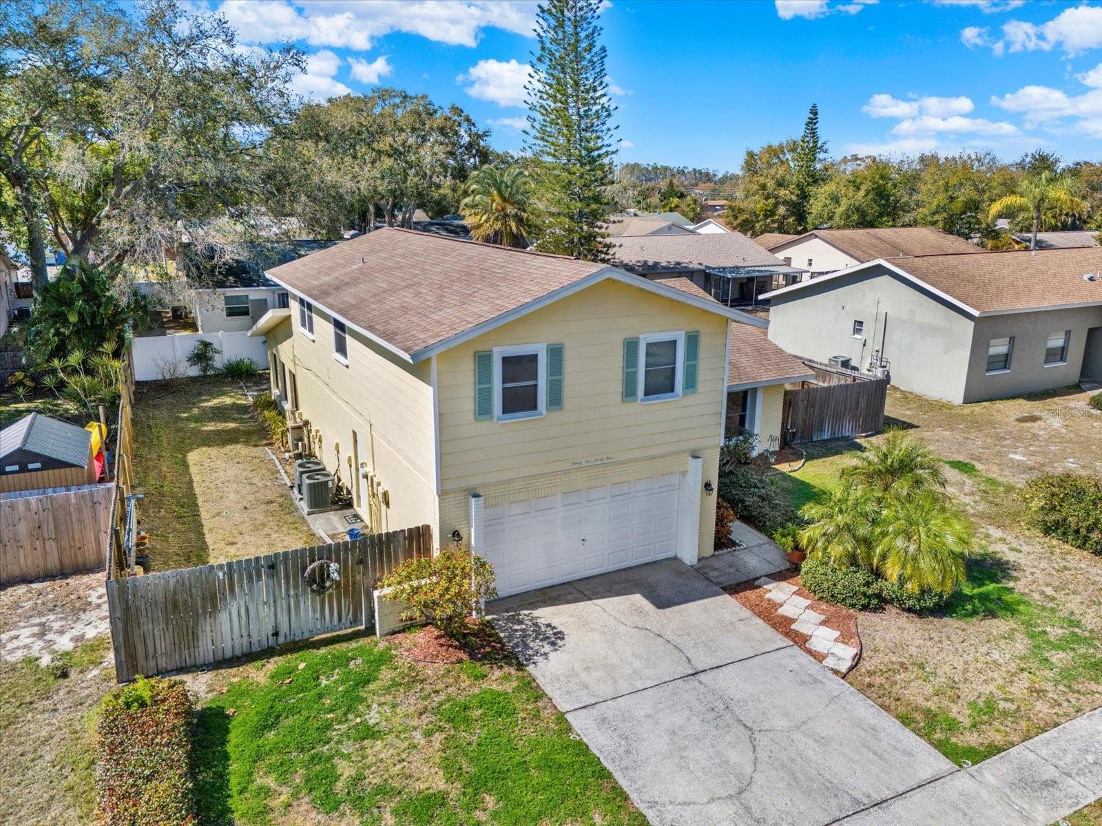 Image 47 of 52 For 2594 Knoll Street E