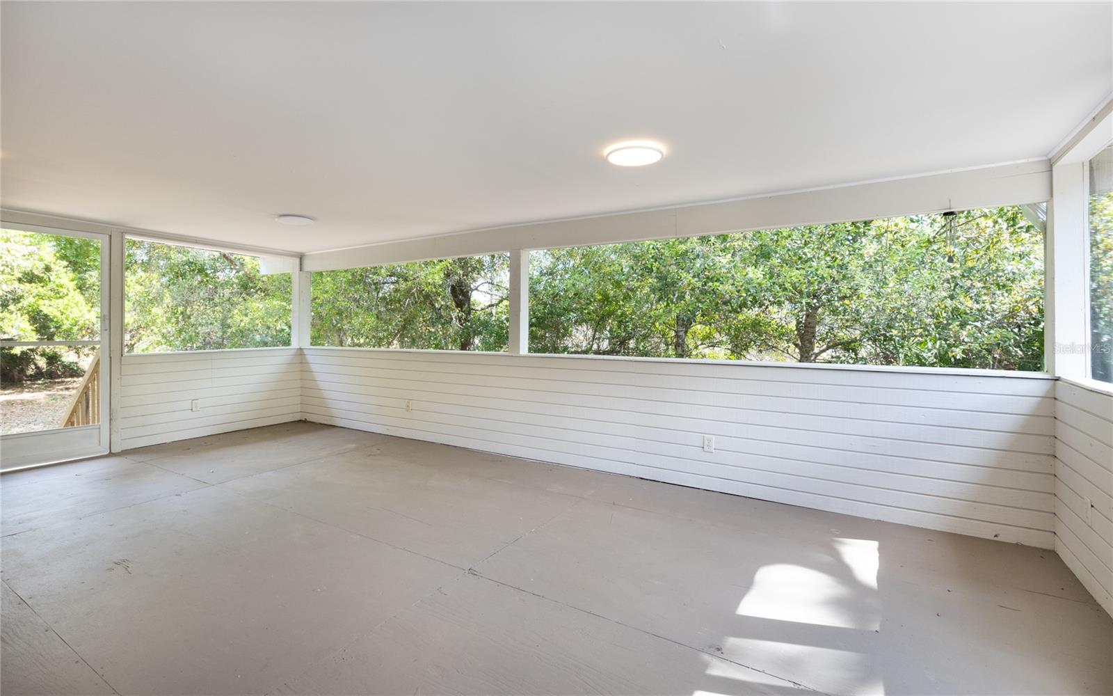 Image 14 of 26 For 9949 Councilor Lane