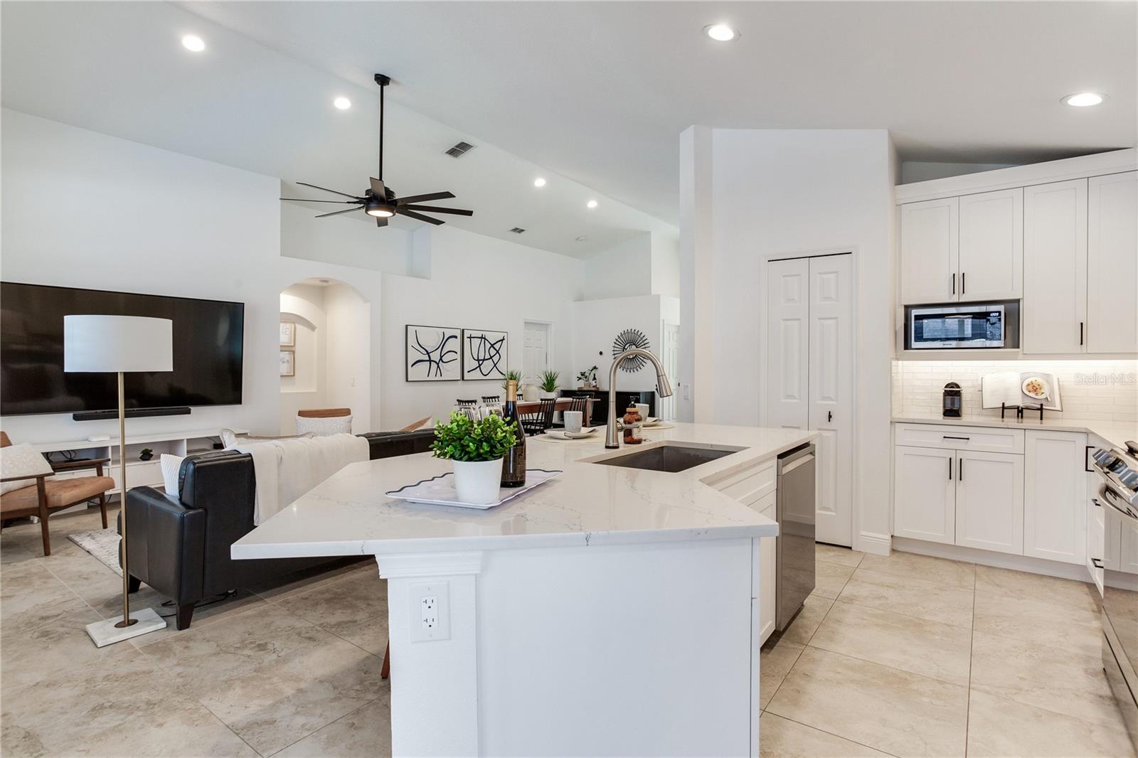 Image 28 of 62 For 12134 Bishopsford Drive