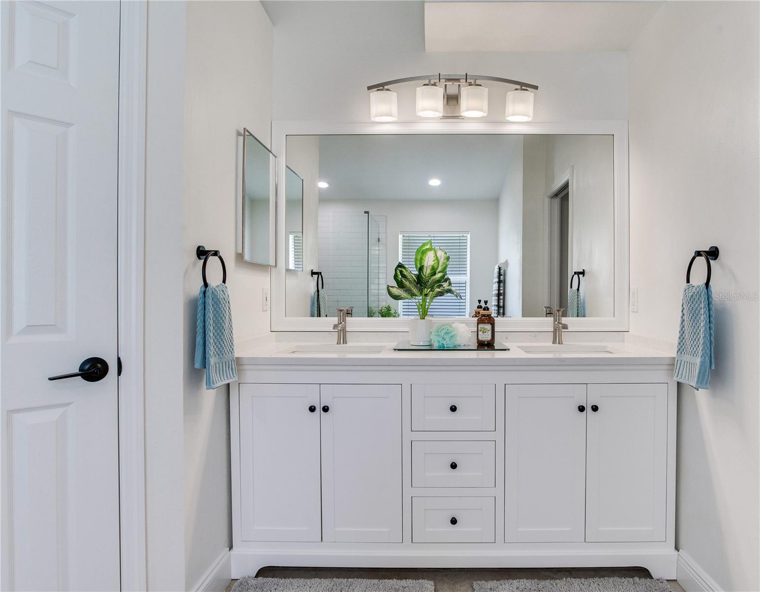 Image 44 of 62 For 12134 Bishopsford Drive