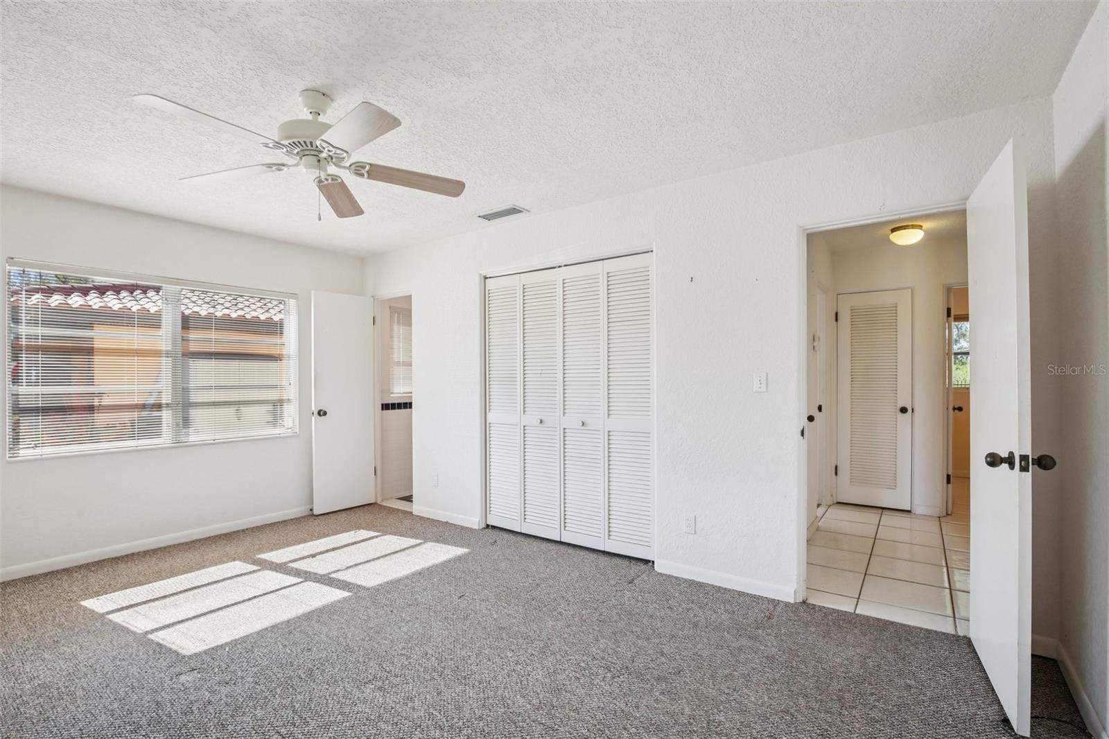 Image 13 of 62 For 2321 Premier Drive S