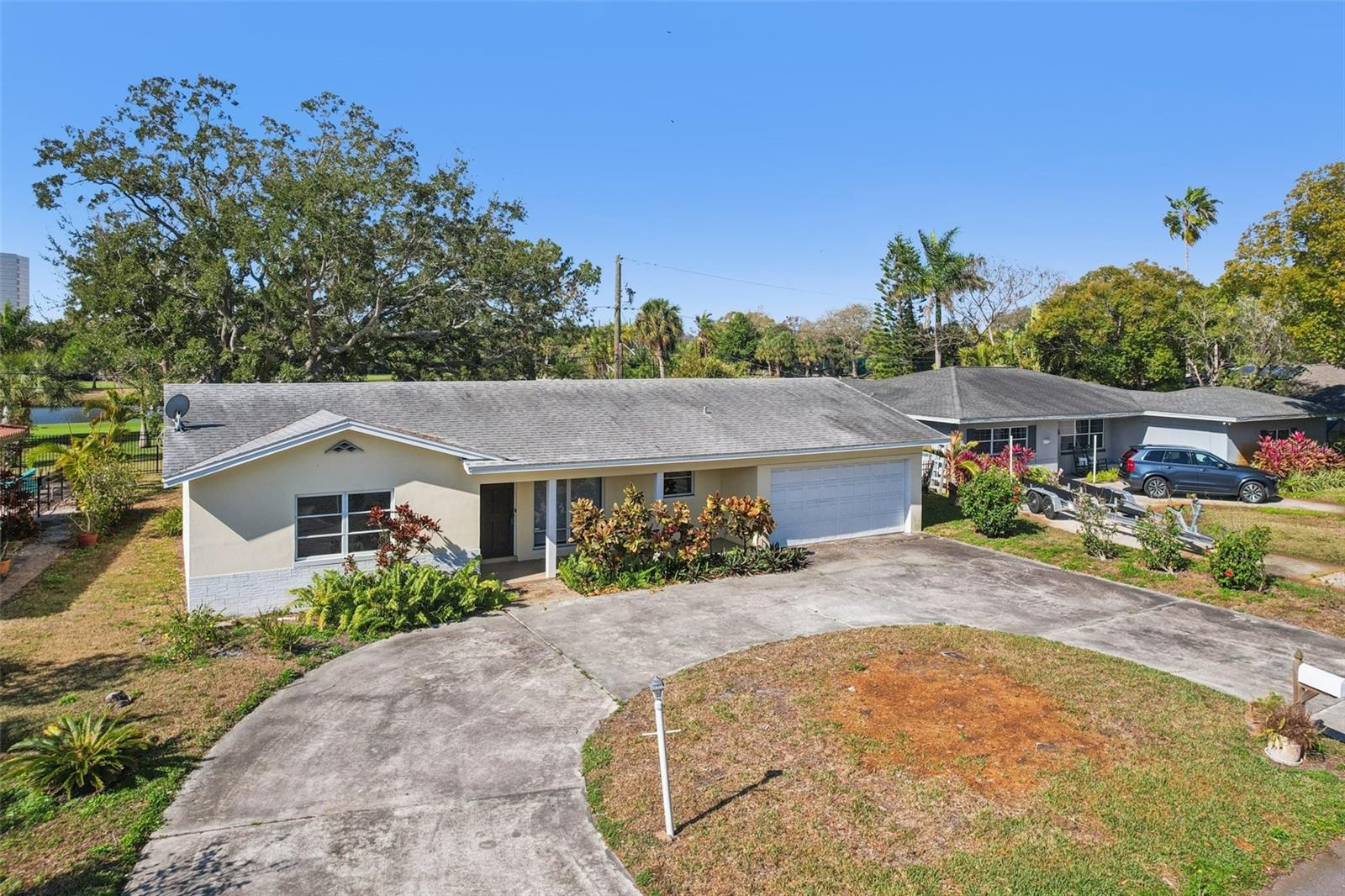 Image 40 of 62 For 2321 Premier Drive S