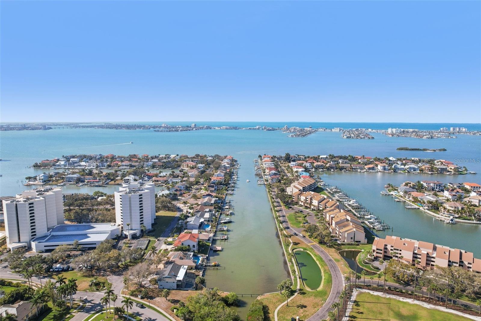 Image 42 of 62 For 2321 Premier Drive S