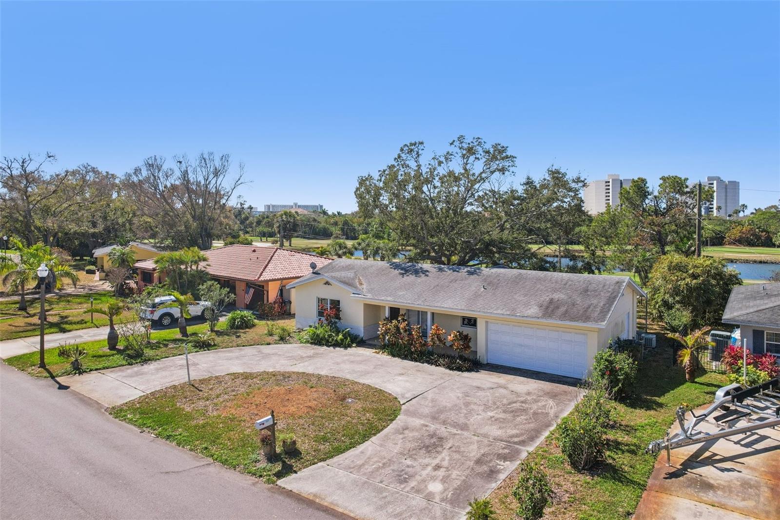 Image 47 of 62 For 2321 Premier Drive S