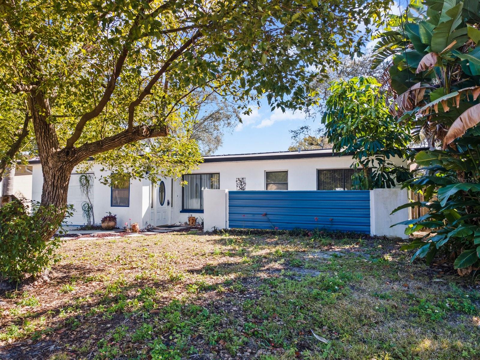 Image 2 of 22 For 420 Crosswinds Drive