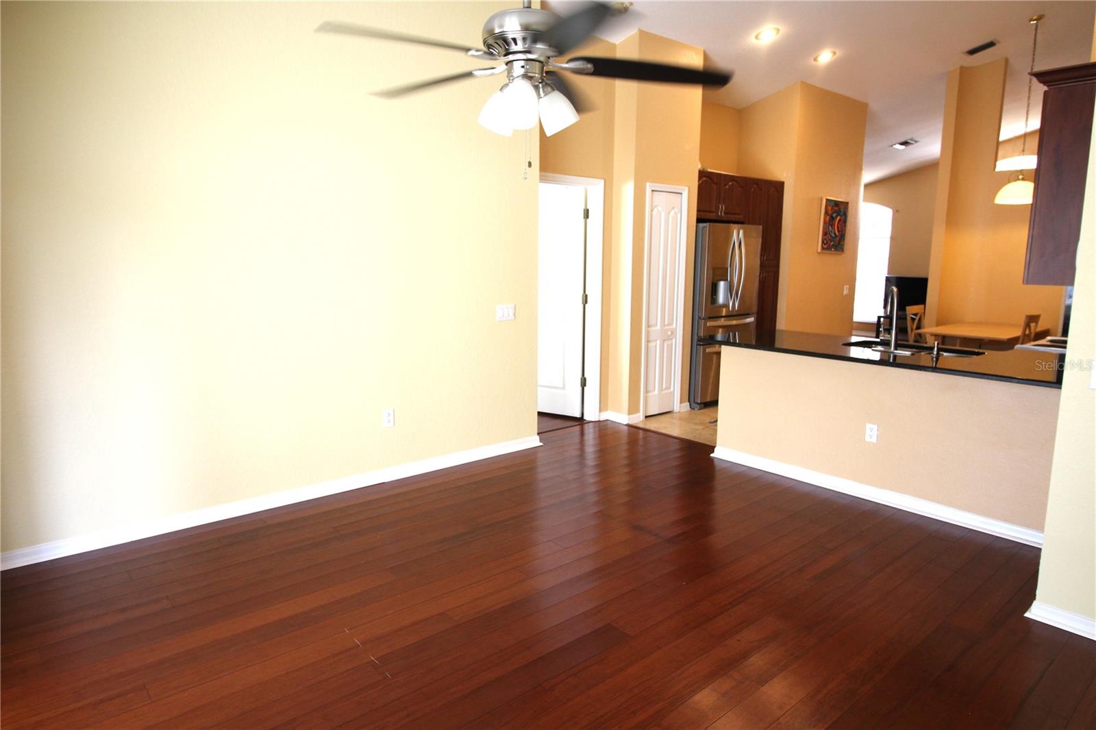 Listing photo id 16 for 9347 Hidden Water Circle