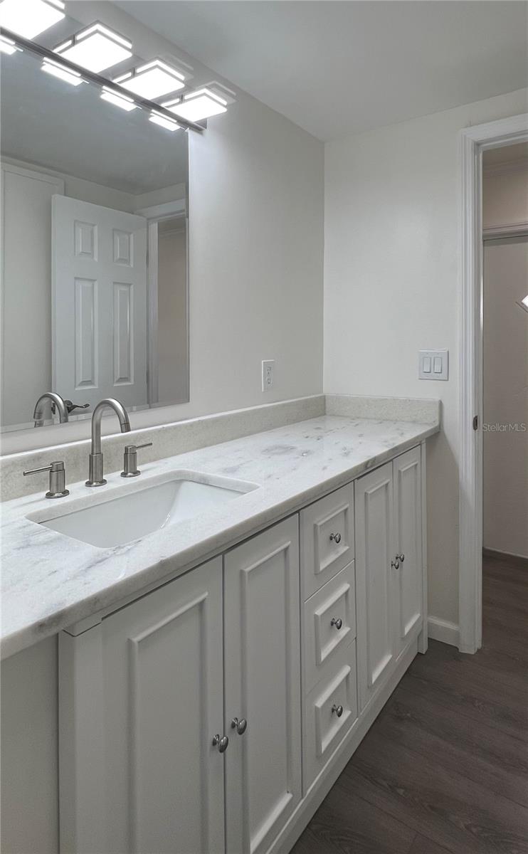 Image 28 of 79 For 1100 Belcher Road S 202