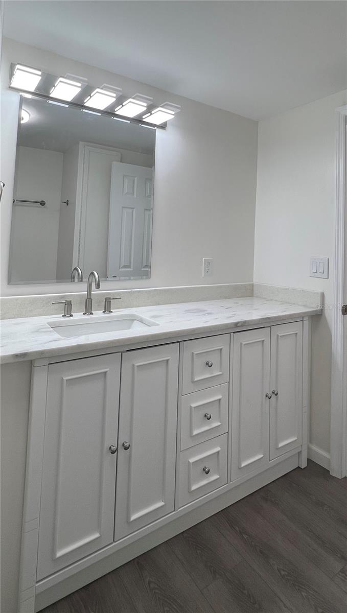 Image 29 of 79 For 1100 Belcher Road S 202