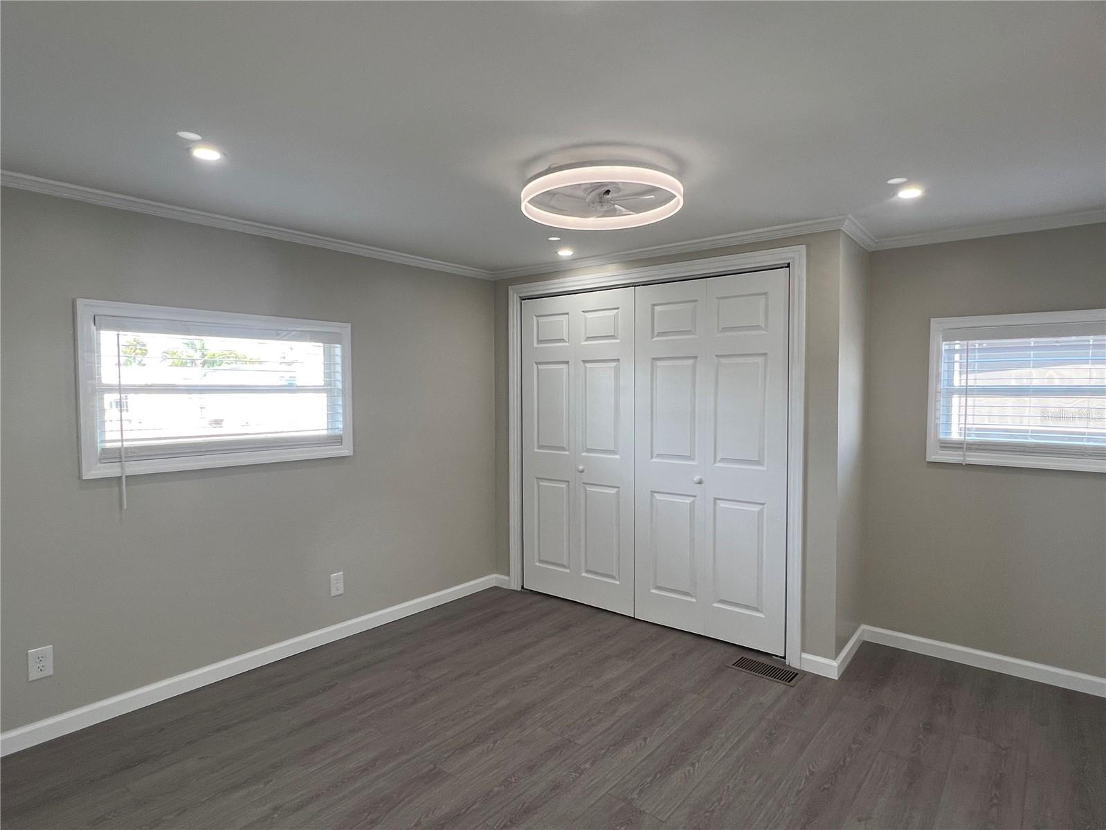 Image 34 of 79 For 1100 Belcher Road S 202