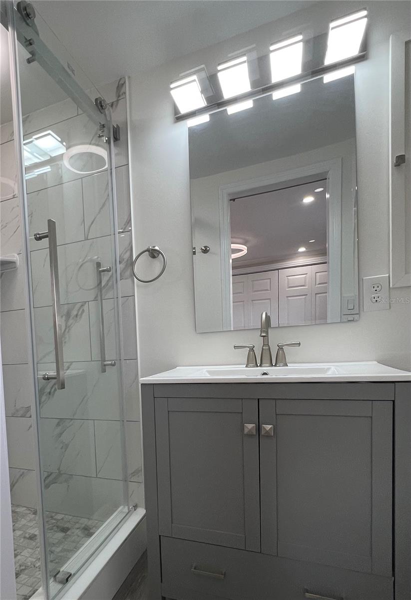 Image 39 of 79 For 1100 Belcher Road S 202