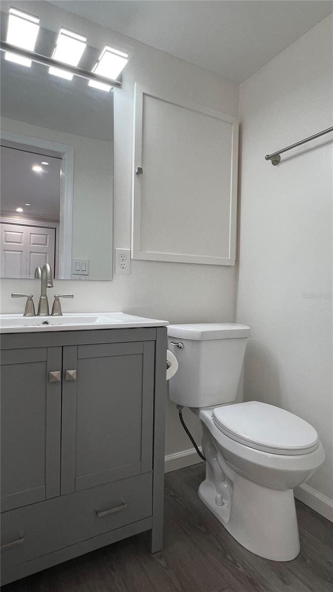 Image 40 of 79 For 1100 Belcher Road S 202