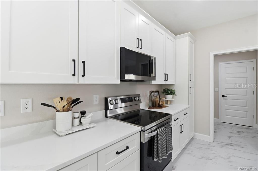 Image 23 of 42 For 7821 Sarazen Drive