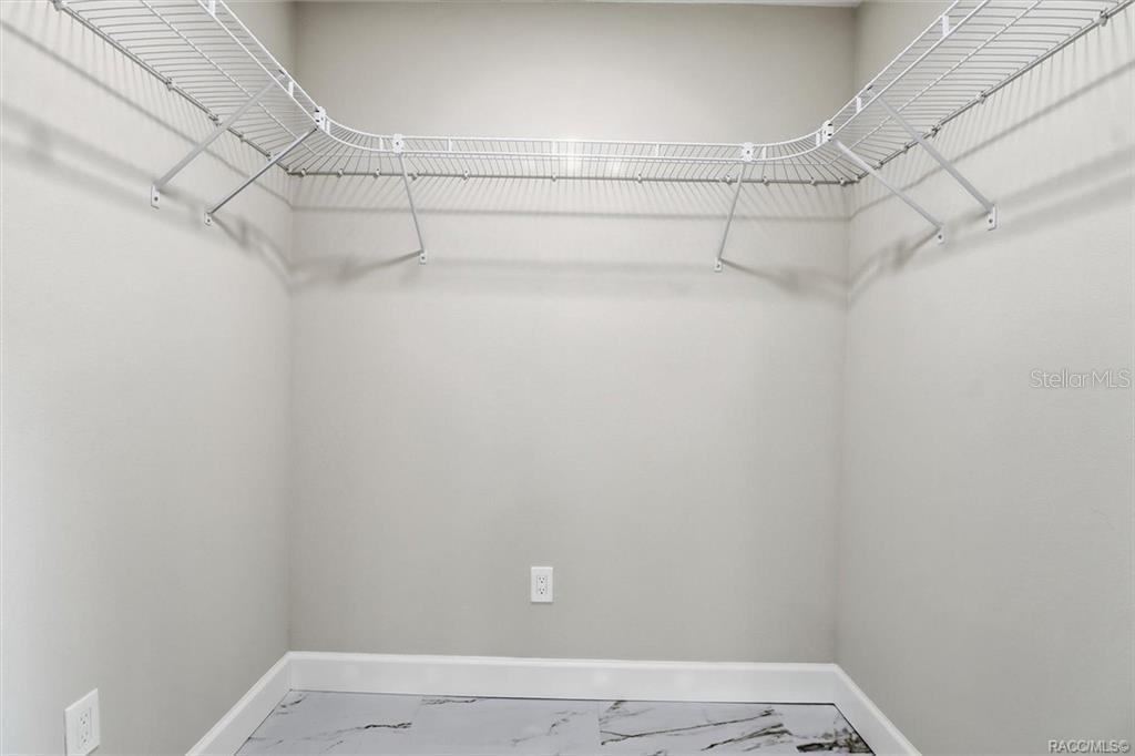 Image 26 of 42 For 7821 Sarazen Drive