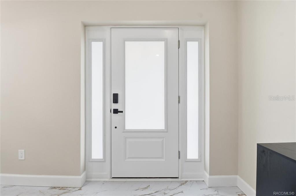 Image 5 of 42 For 7821 Sarazen Drive