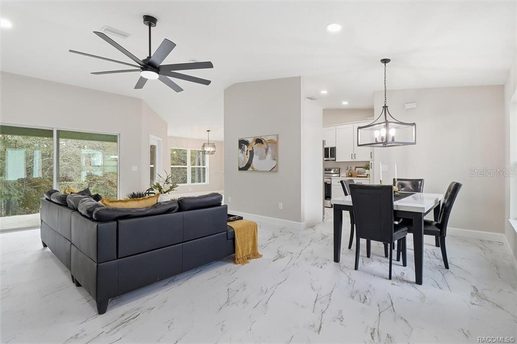 Image 6 of 42 For 7821 Sarazen Drive