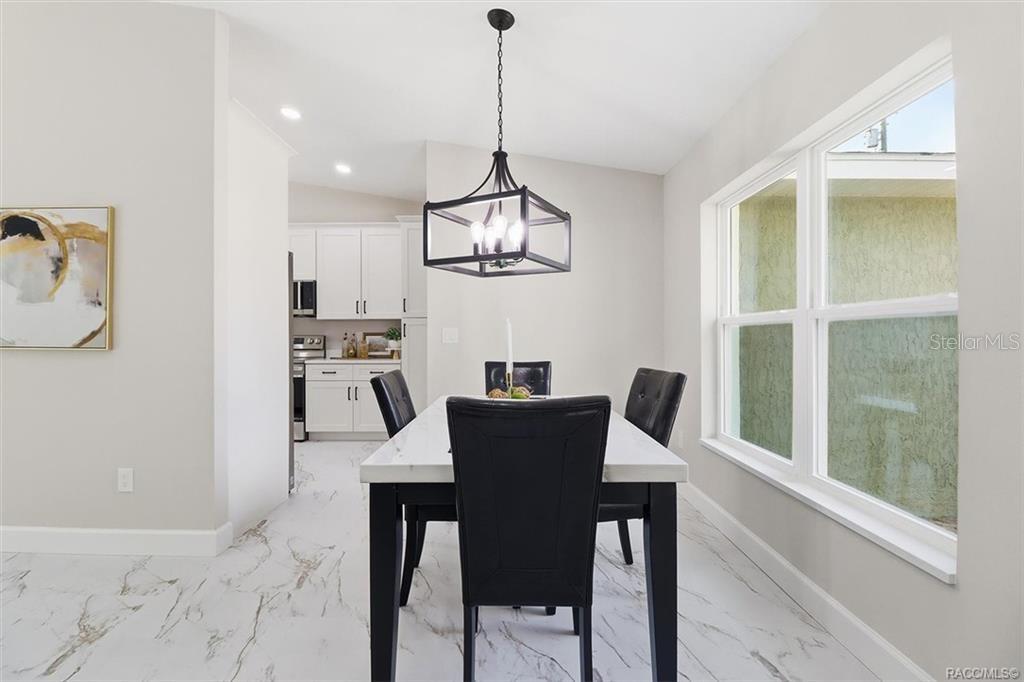 Image 9 of 42 For 7821 Sarazen Drive