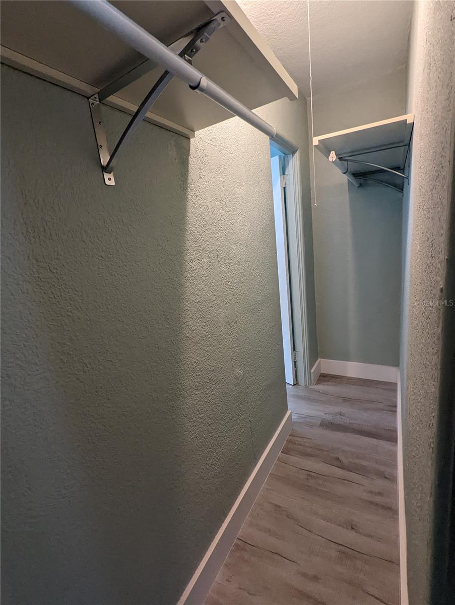 Image 7 of 8 For 1404 San Juan Court