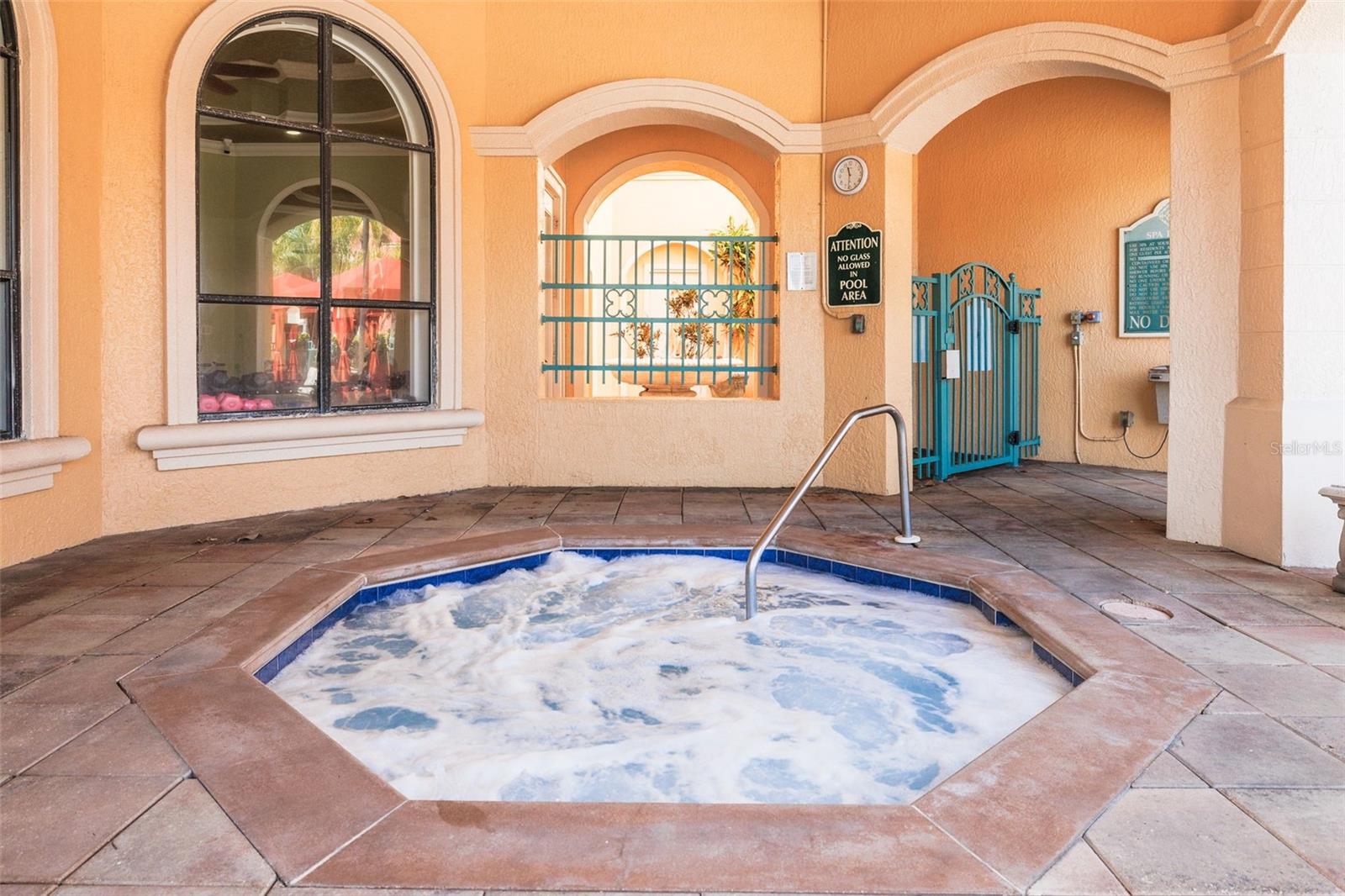 Image 27 of 42 For 2722 Via Tivoli  430a