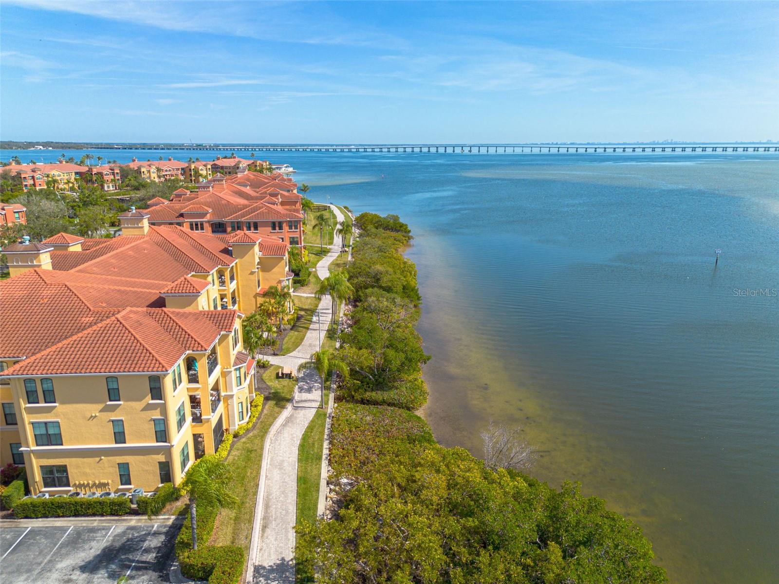 Image 39 of 42 For 2722 Via Tivoli  430a