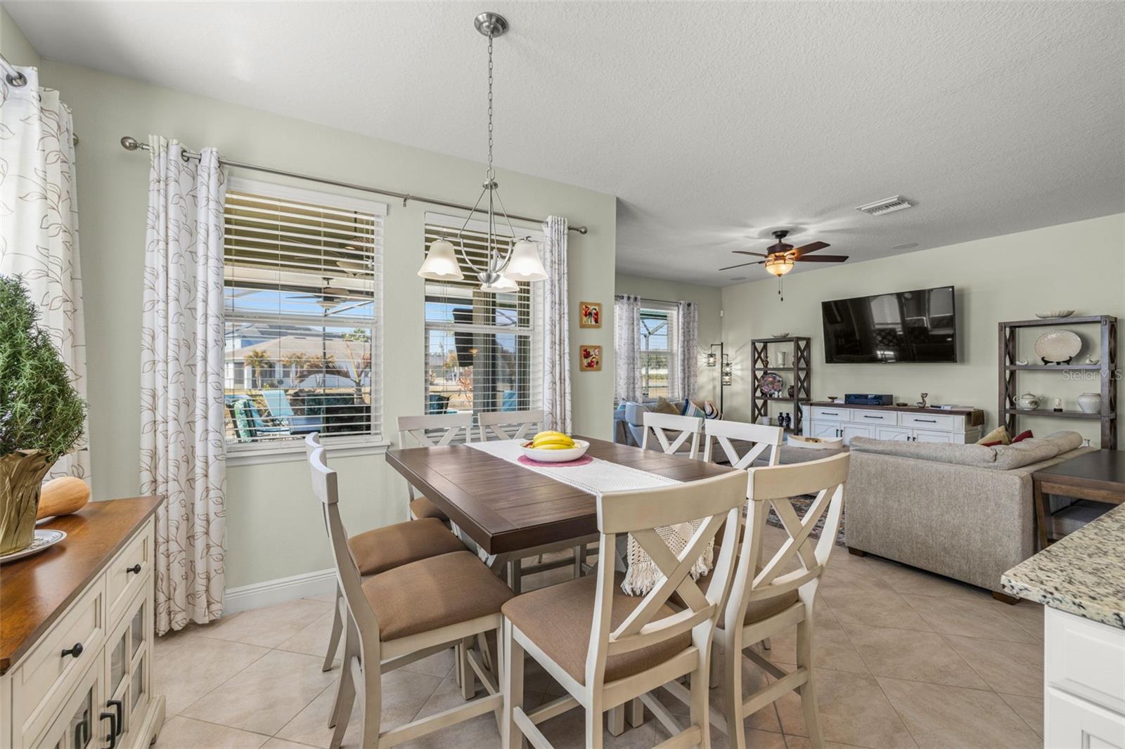 Image 12 of 46 For 11518 Lake Lucaya Drive