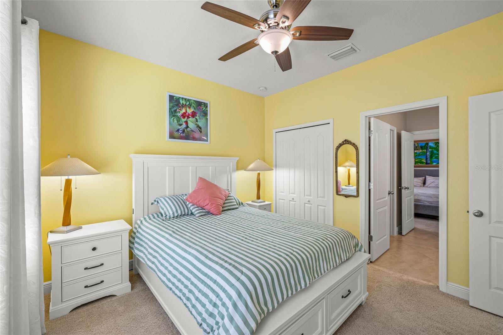 Image 21 of 46 For 11518 Lake Lucaya Drive