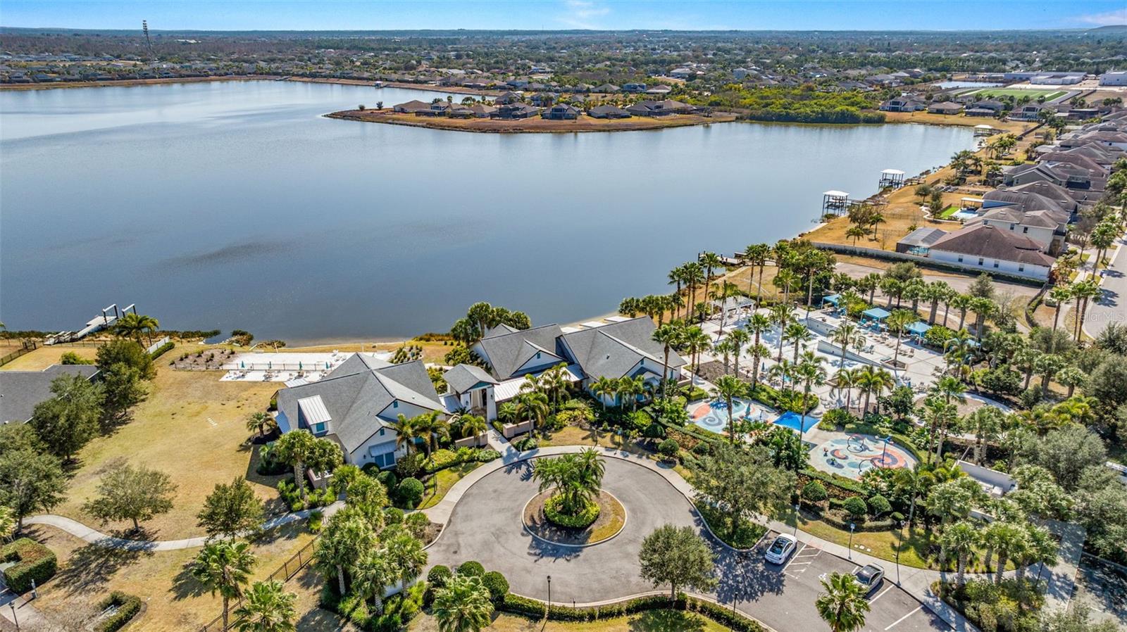 Image 43 of 46 For 11518 Lake Lucaya Drive