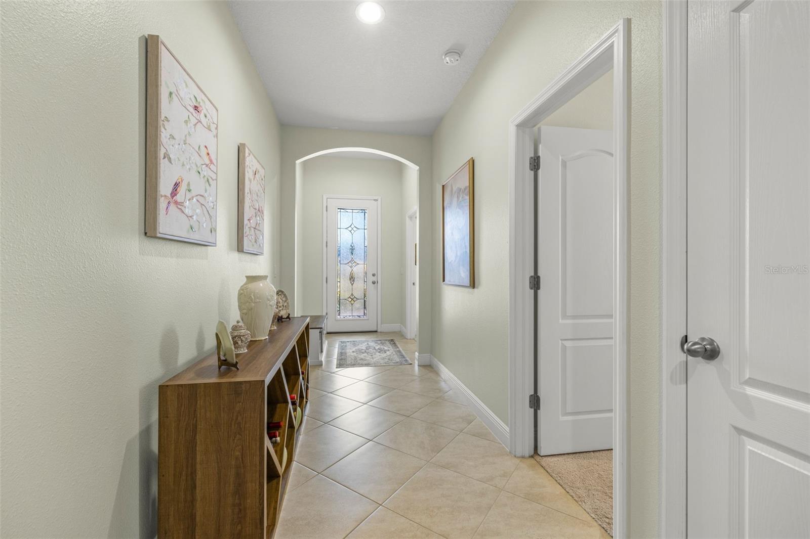 Image 6 of 46 For 11518 Lake Lucaya Drive