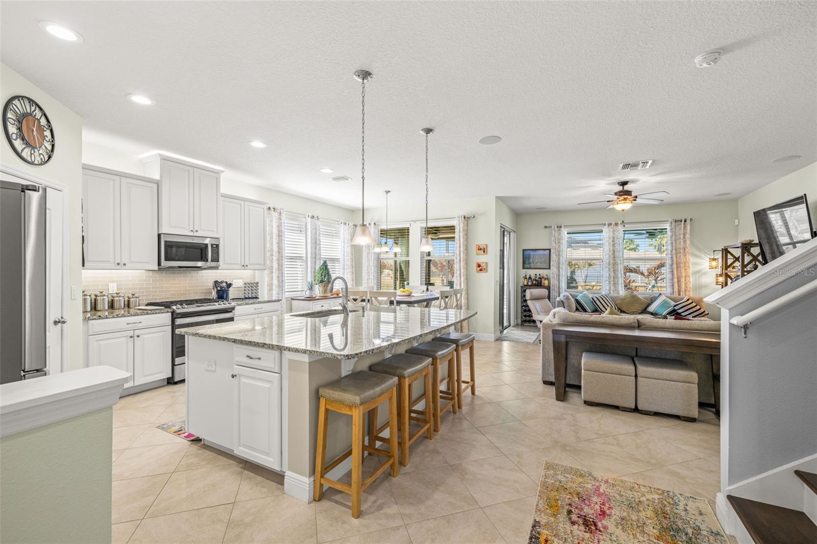 Image 7 of 46 For 11518 Lake Lucaya Drive