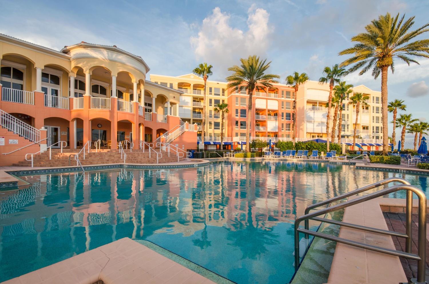 Image 7 of 10 For 16450 Gulf Boulevard 361