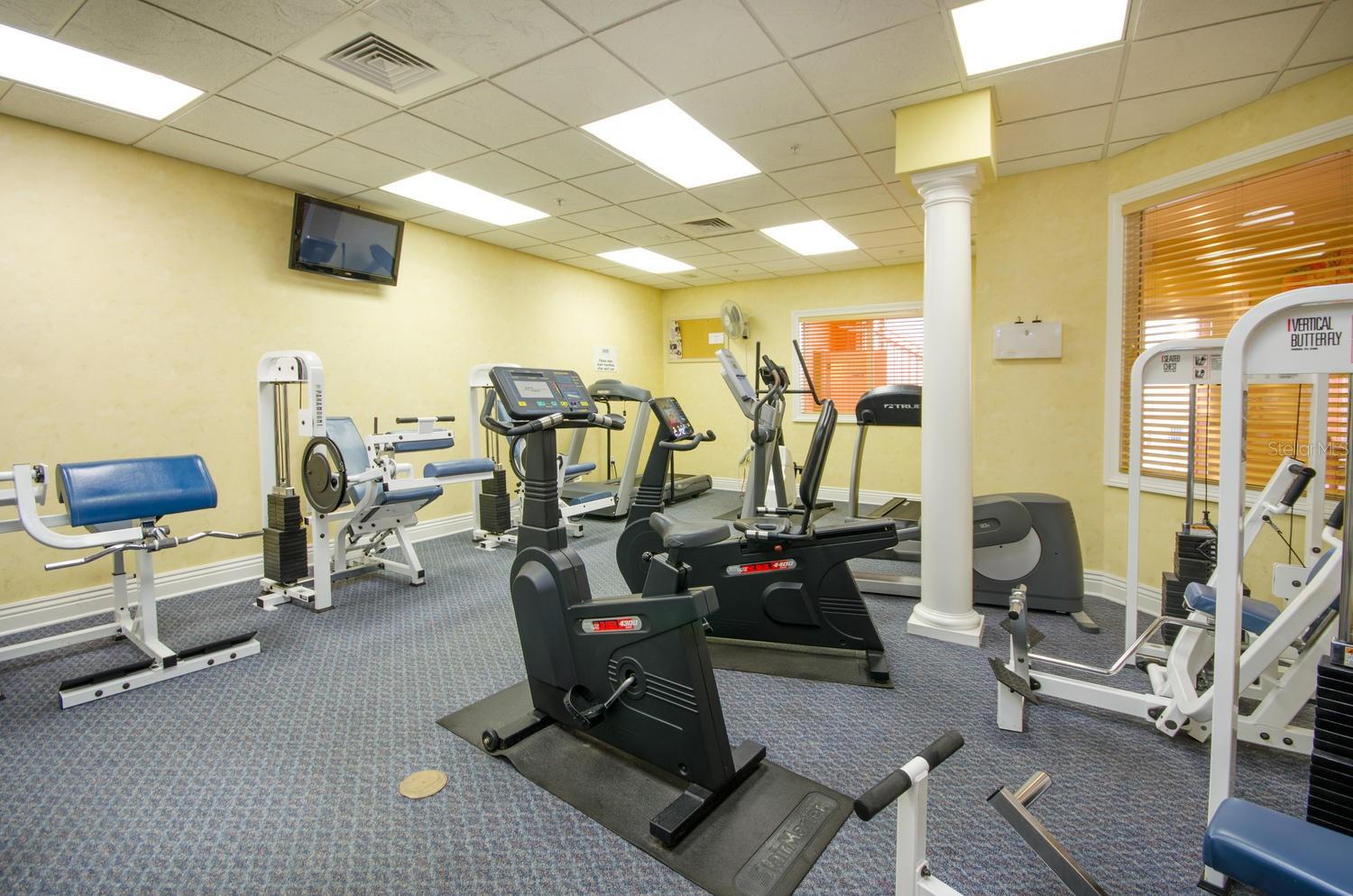 Image 9 of 10 For 16450 Gulf Boulevard 361