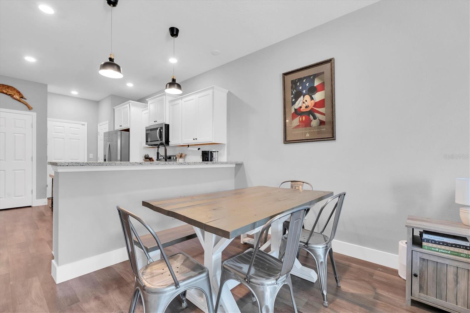 Image 8 of 36 For 5233 Sylvester Loop