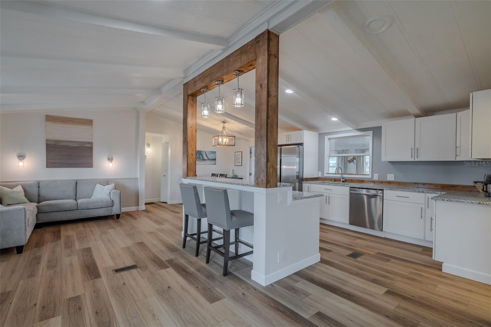 Image 10 of 48 For 143 Saint Annes Cir