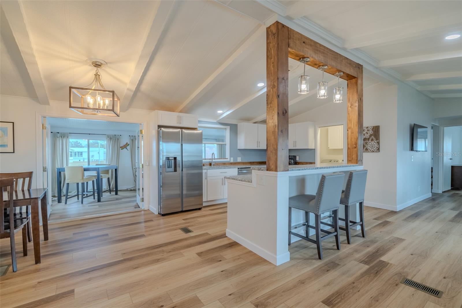 Image 11 of 48 For 143 Saint Annes Cir