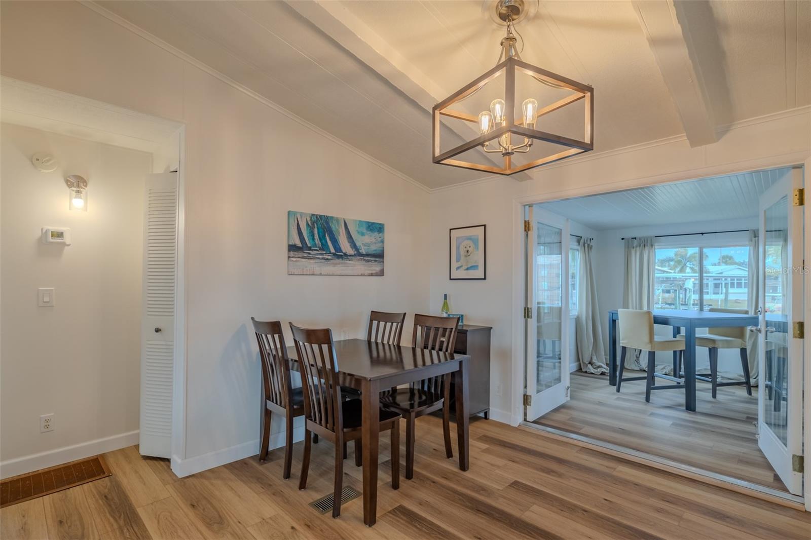 Image 14 of 48 For 143 Saint Annes Cir